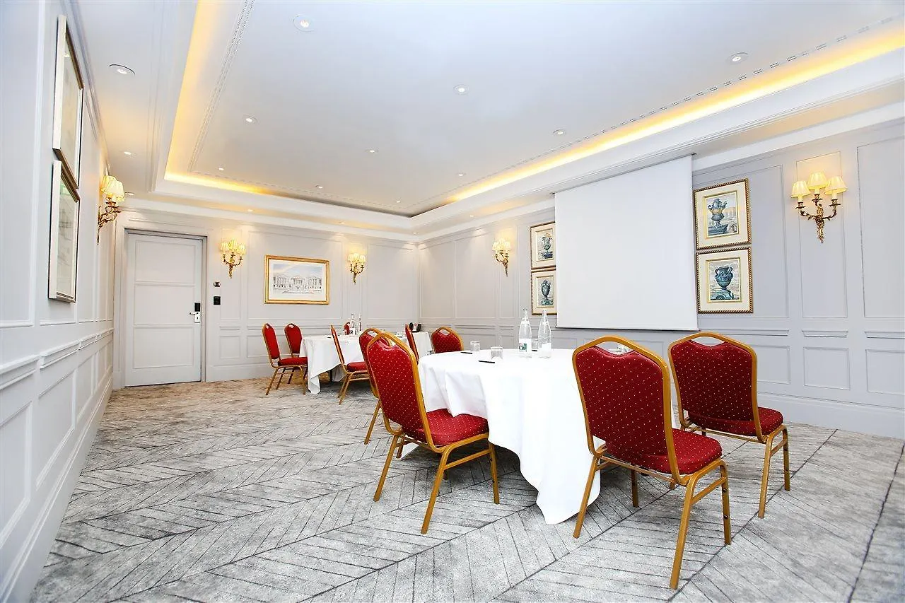 M Social Opera Hotel 4*
