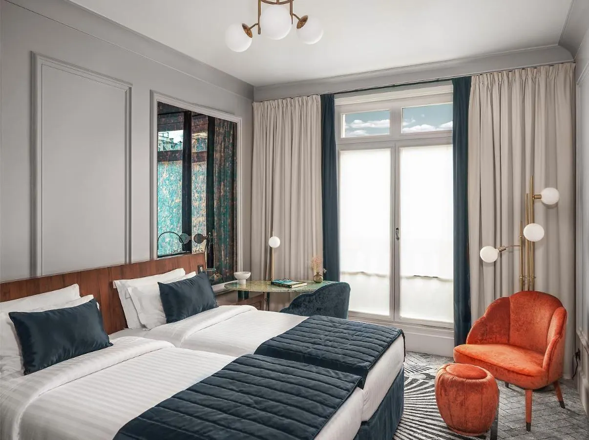 Hotel M Social Opera