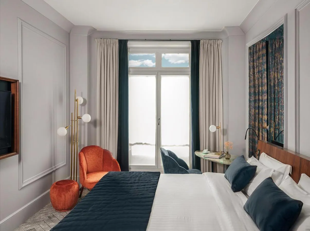 Hotel M Social Opera 4*