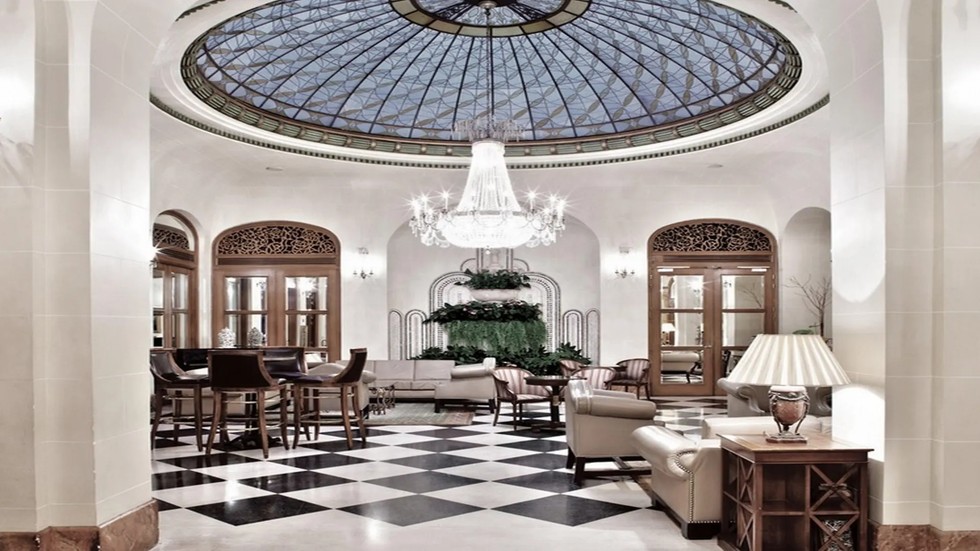 M Social Opera Hotel 4*