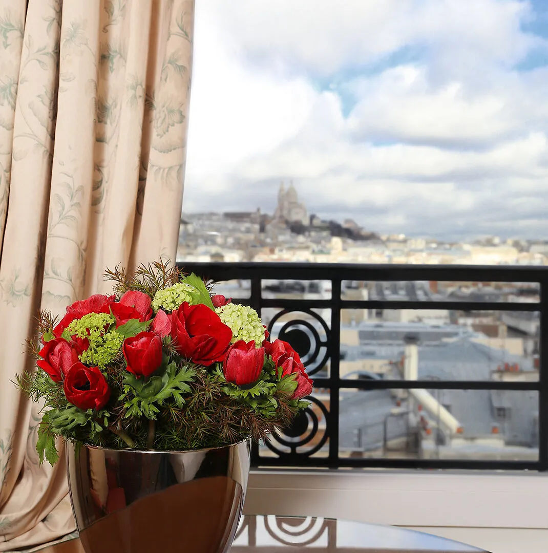 M Social Opera Hotel 4*