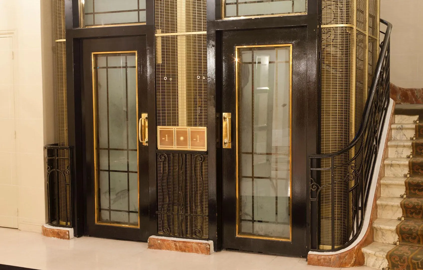 Millennium Opera Hotel 4*